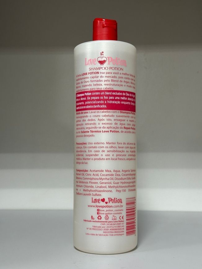 Шампунь глибокого очищення LOVE POTION Shampoo (УЦІНКА)